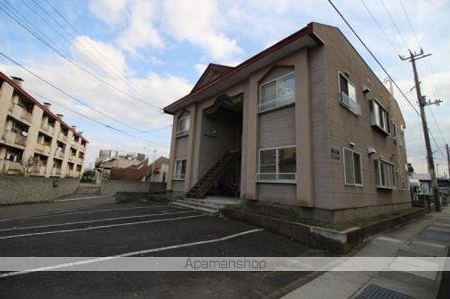 ハイツクリスタル