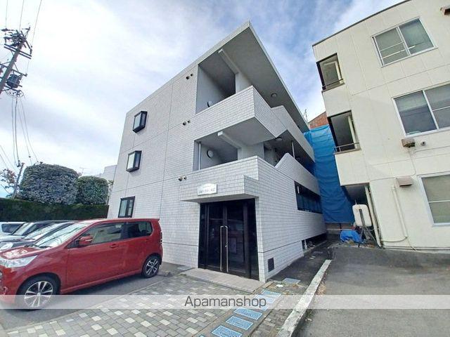 フローラルヒルズ