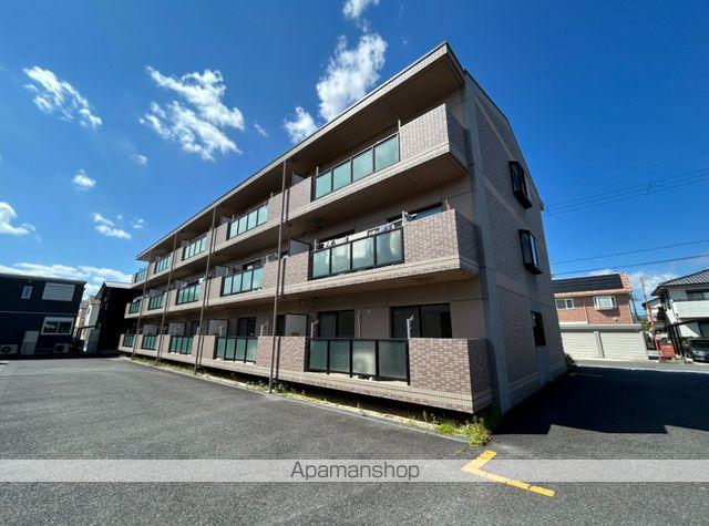 ファミール駒坂