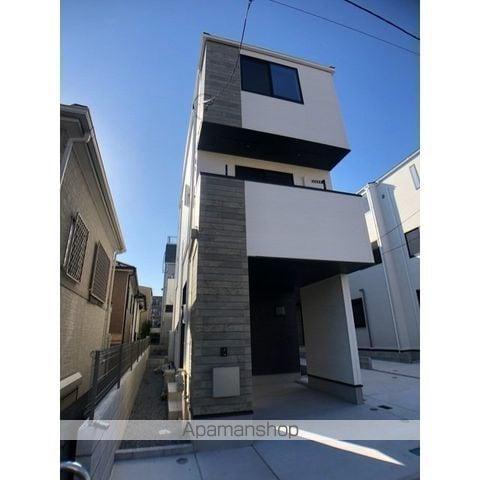 武蔵野線 東浦和駅 徒歩14分 3階建 築2年