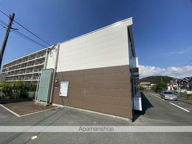 レオパレスウイング