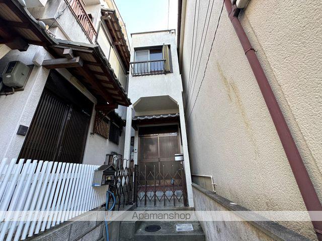 近鉄難波・奈良線 額田駅(大阪) 徒歩6分 2階建 築42年