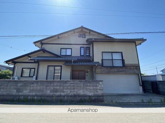 福井県福井市新田塚2丁目の戸建賃貸