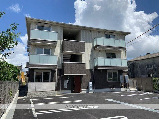 LUNGO LA FERROVIA.307ルンゴラフェロヴィー