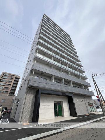 クリスタルガーデン栄町