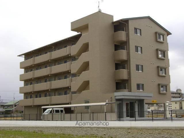 オリエンタルコート