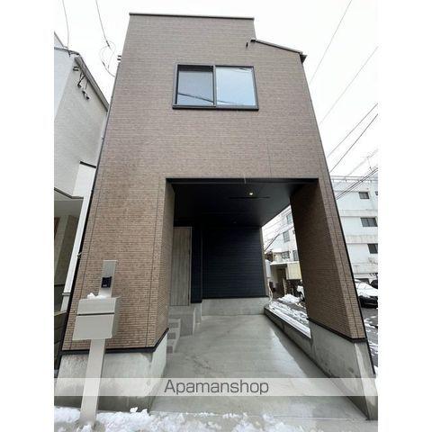 西武鉄道新宿線 新井薬師前駅 徒歩6分 3階建 築3年