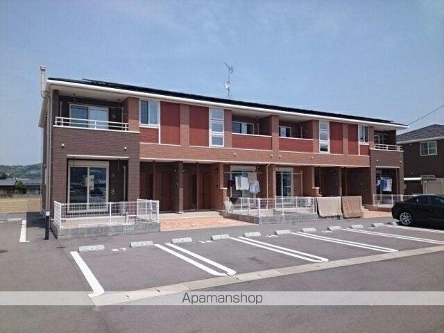 JADEHOUSE D
