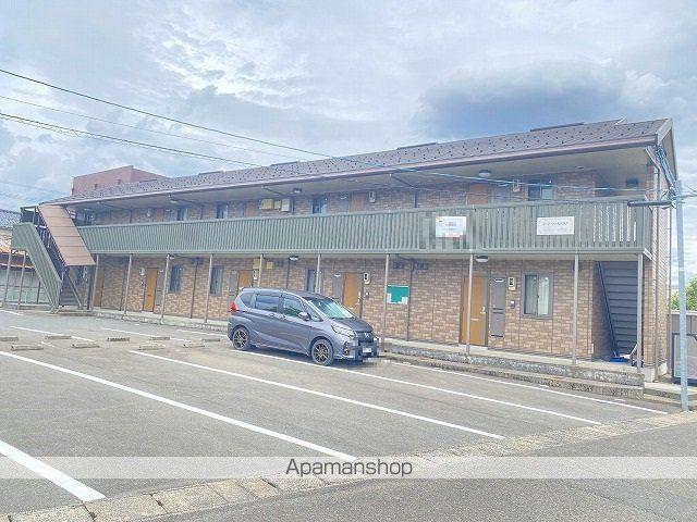 コートウィステリア