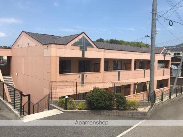 ピースフルアイ