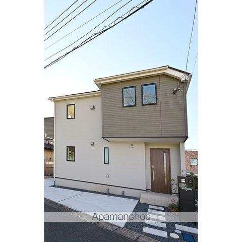 千葉県千葉市中央区 2階建 築1年