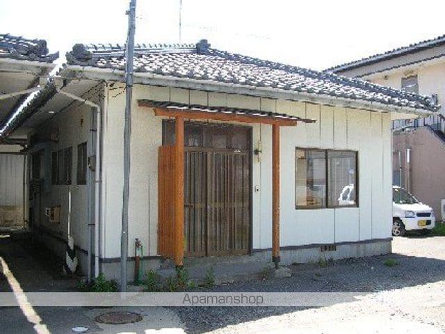 山形県鶴岡市日出1丁目の戸建賃貸