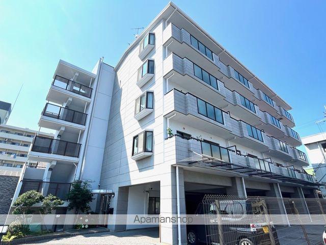 グランシャリオマンション