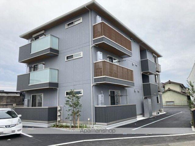 トリシア高田