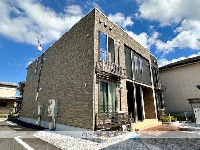 コータ・コート J