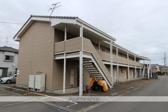 エルディム車場