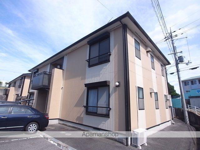 エステートピア学園前E棟