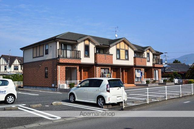 メゾン・ド・フルーヴ(2LDK/2階)