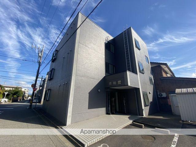 福井県福井市学園1丁目の建物