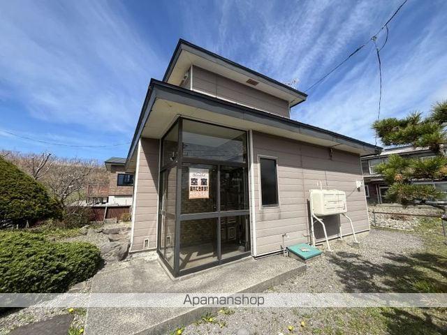 北海道函館市  築60年(3LDK)