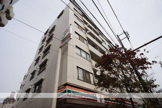 メイツ新宿なつめ坂