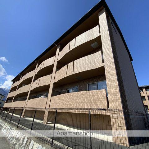 グランドハイツこまち