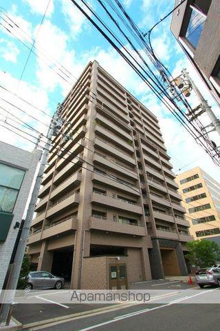 ロイヤルガーデン県庁前 203号