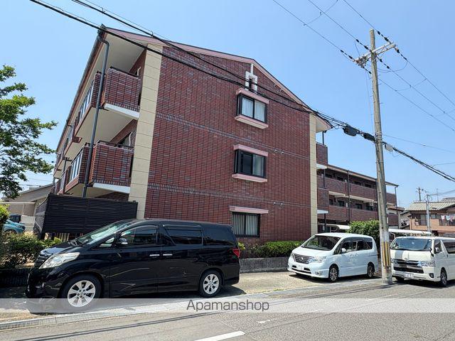 ラ・ルミエール