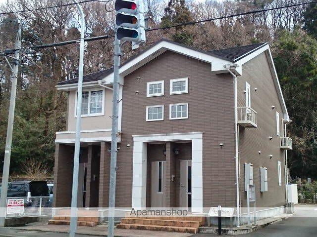 イースト.ウィング