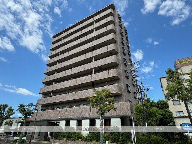 滋賀県近江八幡市中村町の建物