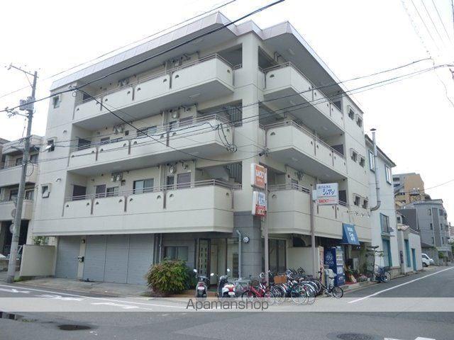 和秀三篠ビル