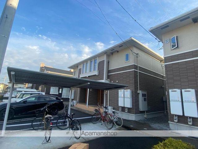 ルクア三条 A(2LDK/2階)