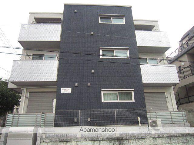 アース・クレスト