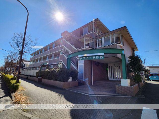 ラヴィーヌ日野