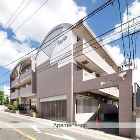 パピリオ・花の木