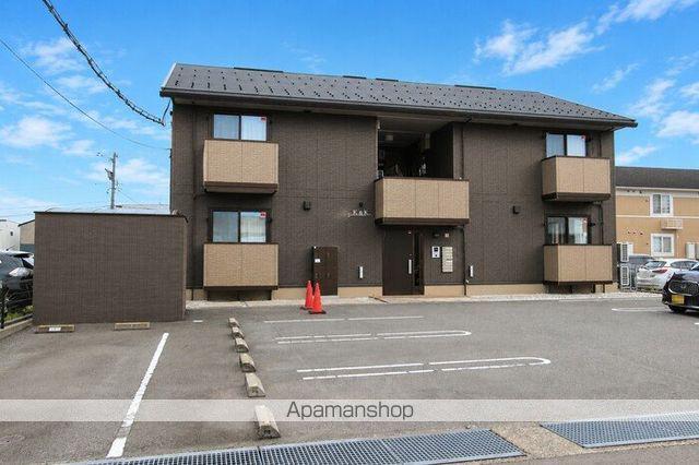 石川県金沢市 2階建 築9年
