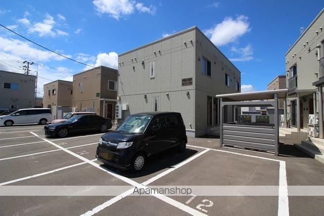 ファーストリッチ B