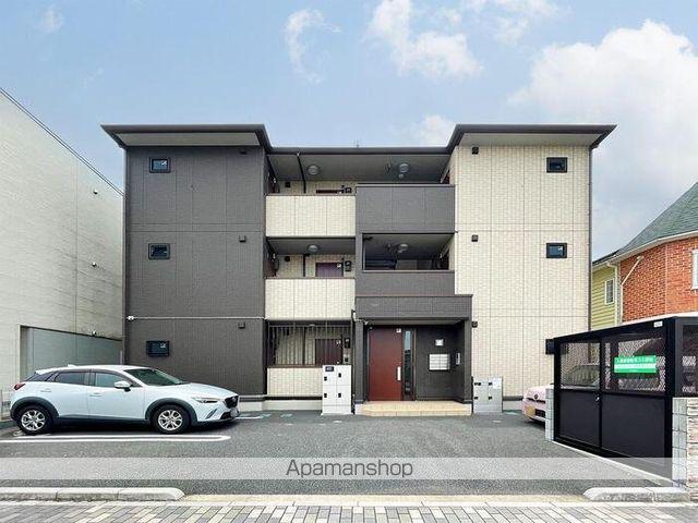 武蔵野線 越谷レイクタウン駅 徒歩11分 3階建 築10年