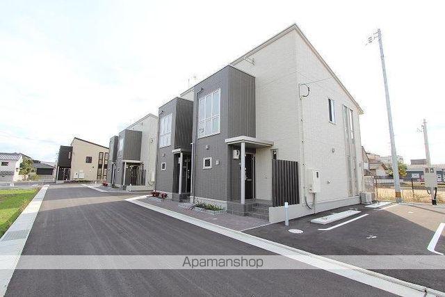 レジデンス 太田 A・B(3LDK/1階)