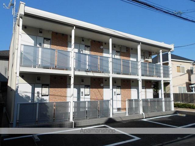 レオパレスカーサアゼリア