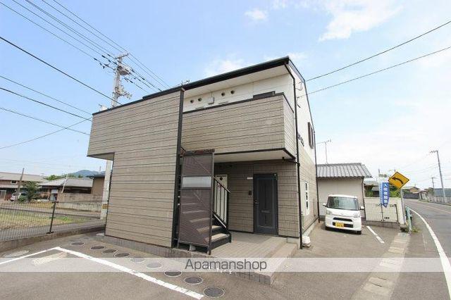 フォブール村尾