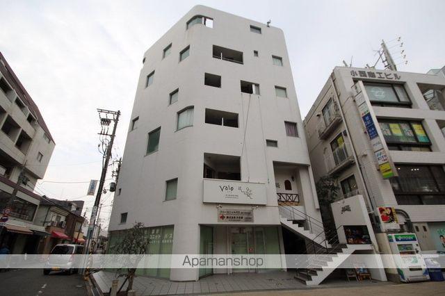 ラークスパー岡町