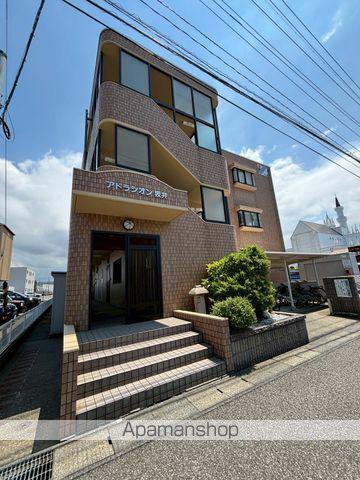 アドラシオン坂井