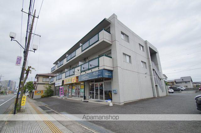 ファーストウィング