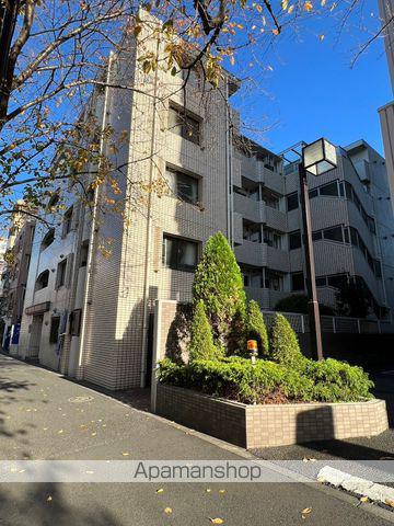 メゾン・ド・ラシーヌ