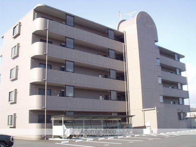 クイーンカーサー