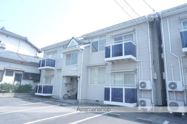 ファミール藤塚A棟