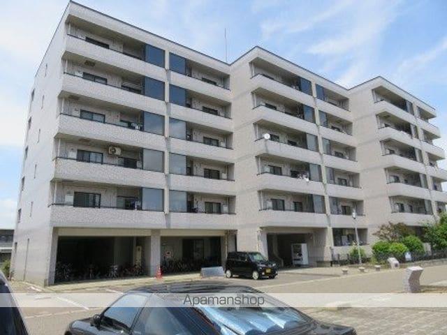 クラール・エクメーネ堀