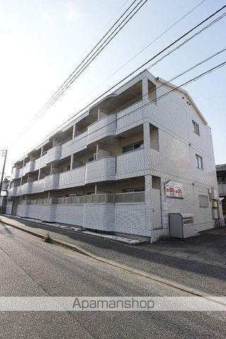 クリスタルハイツ