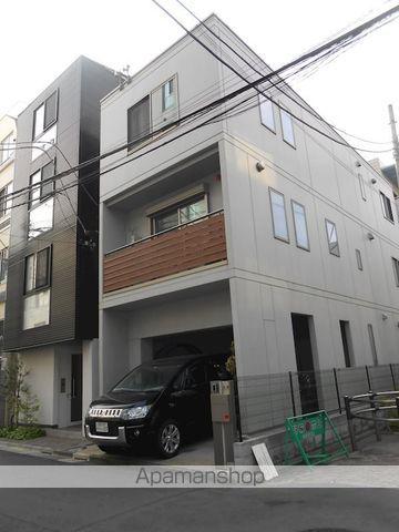 東京地下鉄千代田線 代々木公園駅 徒歩5分  築13年(3LDK)
